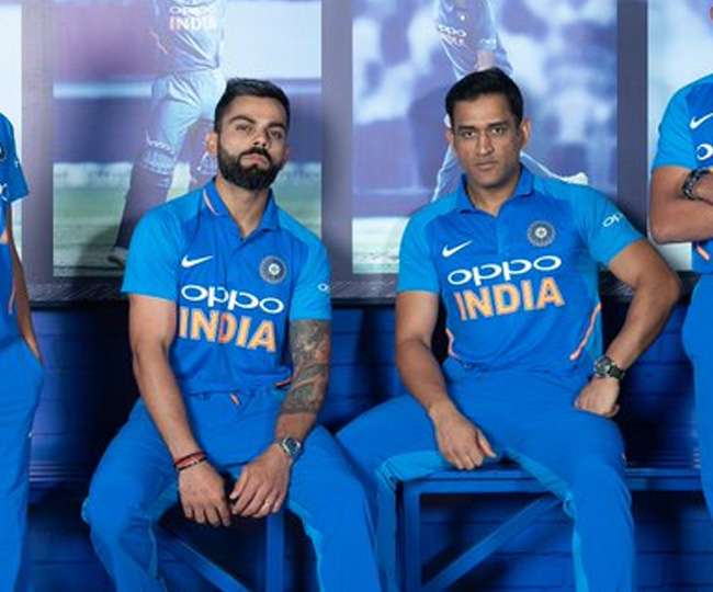 oppo on indian jersey