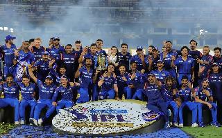 Cricket fraternity stunned after IPL final, says it never fails to deliver..