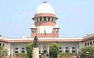 Maharashtra Coup: SC asks Centre to produce governor's letters inviting..