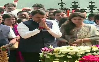Amid rift with Shiv Sena, Devendra Fadnavis pays tribute to Bal Thackeray..
