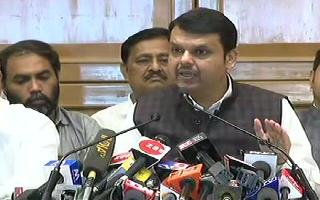 Maha Govt Formation | Fadnavis resigns as CM, says 'Thackeray betrayed..