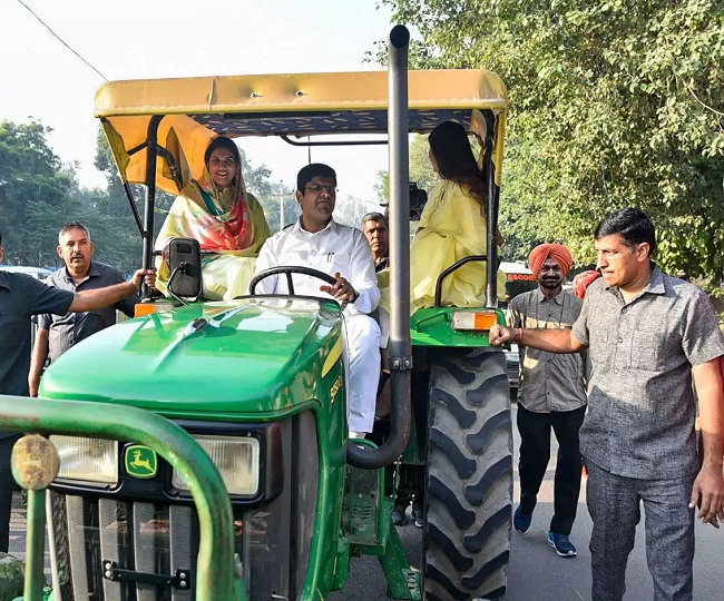 split-verdict-in-haryana-puts-kingmaker-dushyant-chautala-on-driver-seat-khattar-to-stake-claim-to-form-govt