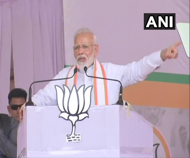 maharashtra-assembly-elections-2019-they-lack-guts-pm-modi-dares-opposition-to-bring-triple-talaq-article-370-back