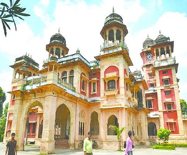 Allahabad University Decides Not To Promote Its Students Without Exams