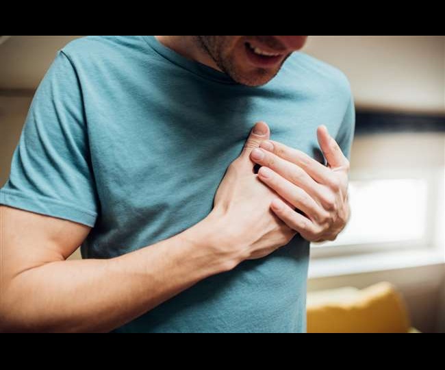 Online searches for ‘chest pain’ record sharp surge amid the COVID-19 ...