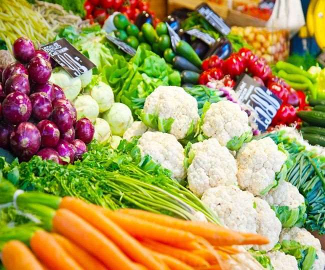 Delhi Vegetable Price Hike Kitchen budget on fire, tomato prices shoot