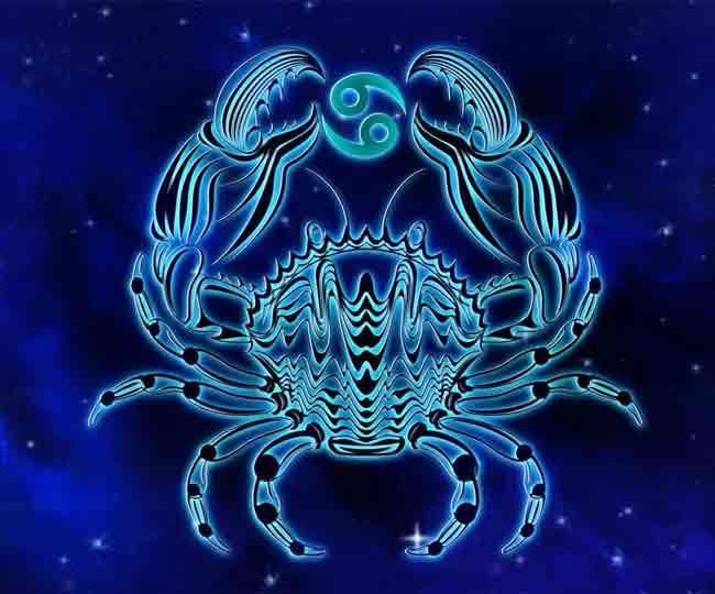 Cancer Horoscope 2021 Know What S In Bag For Love Career And Health For The New Year