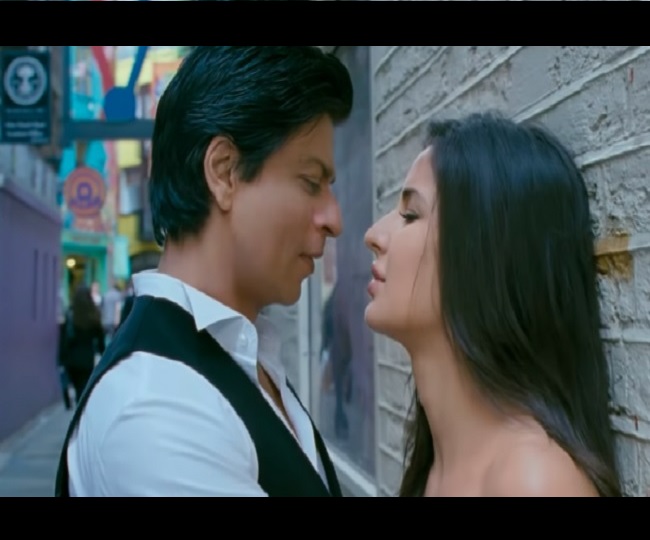 Kiss Day 2020 From Jab Tak Hai Jaan To Goliyon Ki Rasleela Ram Leela Bollywoods Best Kisses 