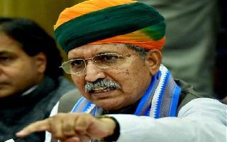 'A Papad to fight Corona': Union Minister's bizarre claim has left social..