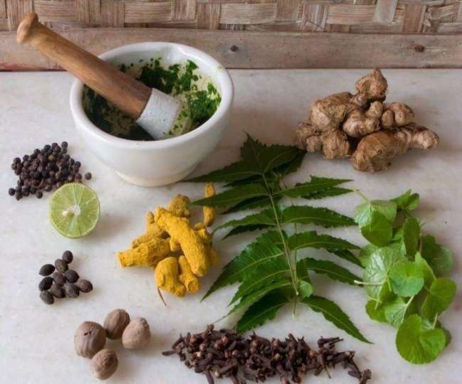 These simple home remedies can beat your monsoon health woes