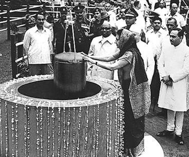 Time Capsule For Ram Temple Site Brings Back Memories Of Indira Gandhi S Red Fort Kaalpatra