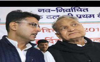 Gehlot Govt saves the day, MLAs taken to hotel, Congress resolution..