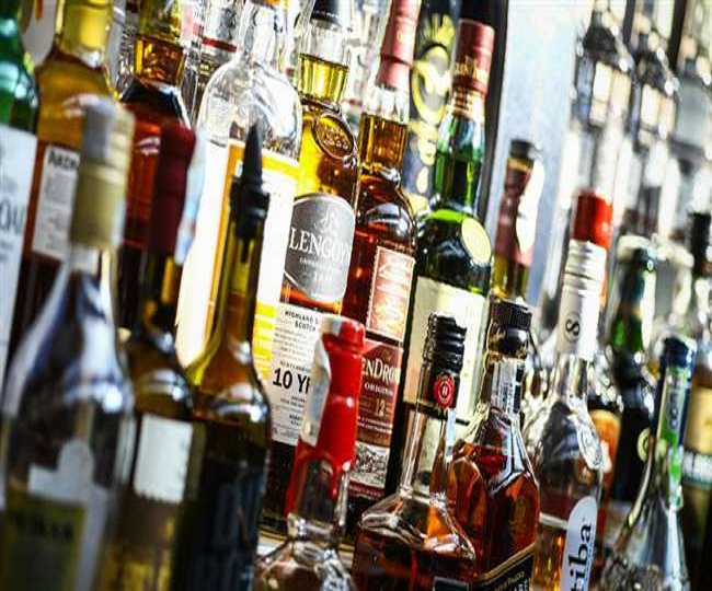 Lockdown 3.0 Restaurants, bars and pubs allowed to sell liquor as