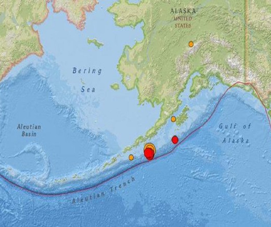 Massive 7.5-magnitude eartquake off Alaska coast triggers ...