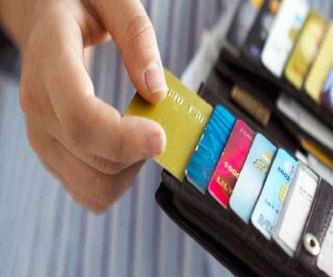 four-hidden-credit-card-charges-you-should-be-aware-of-before-using-it-check-here