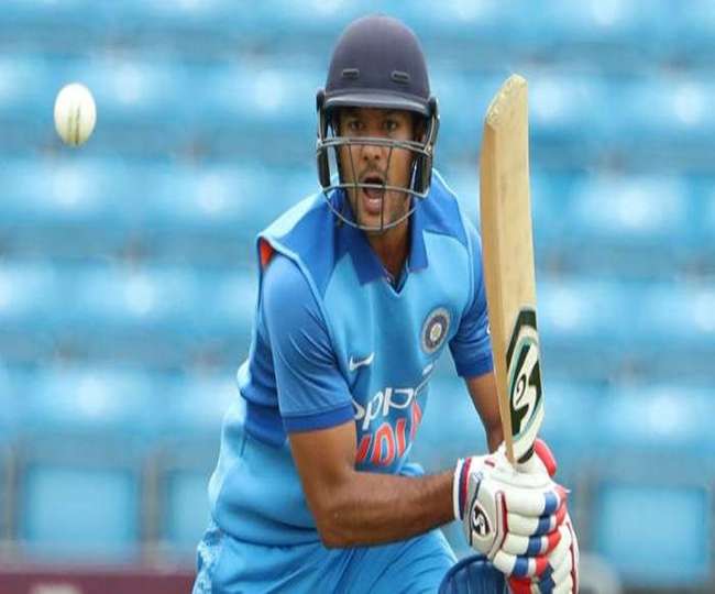 IPL 2020: Netizens shocked as Mayank Agarwal did not turn up for batting in super-over