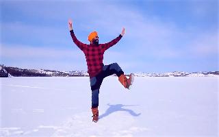 This man's Bhangra after getting second vaccine shot will ease your COVID..