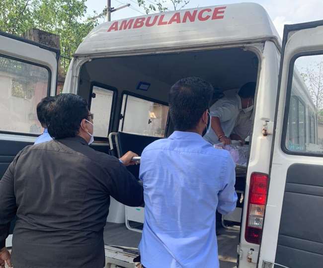 COVID patient dies at Dehradun hospital, bereaved family finds out at cremation ground body is of someone else