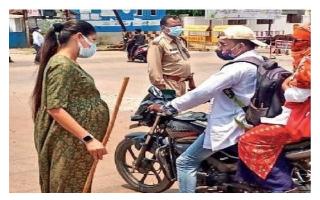Pregnant DSP from Chhattisgarh urges people to follow rules amidst..