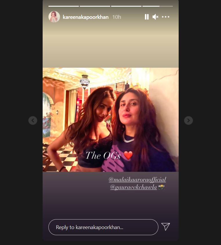 Kareena Kapoor Khan hosts house party; poses with OG Malaika Arora