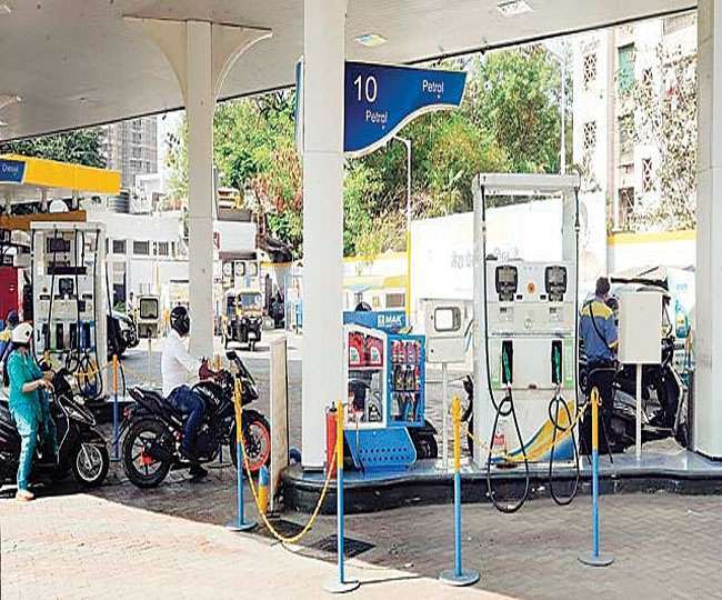 Delhi Petrol Prices Today Reduced By Rs Per Litre As Govt Slashes Vat By Nearly Pc Check