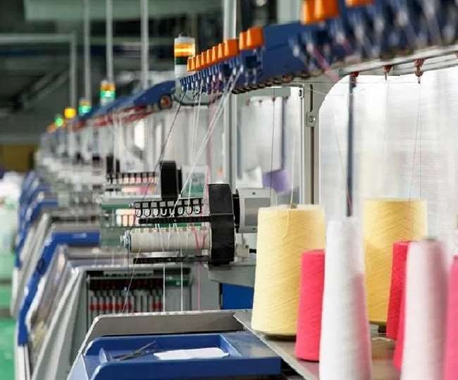 GST Council Meet: Govt defers GST hike on textiles from 5 pc to 12 pc; decision likely in next meeting