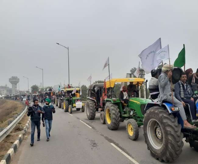 Farmers' Protest: SC To Hear Centre's Plea Today Seeking Injunction ...