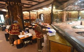 Delhi Unlock 3.0: From hotels to dine-in in restaurants, here's what might be allowed in city from June 14