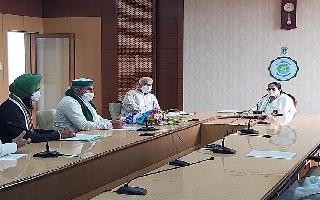 'Will support farmers till all their demands are met': Mamata Banerjee after meeting BKU leader Rakesh Tikait