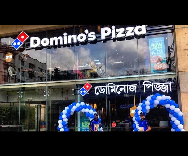dominos number of locations