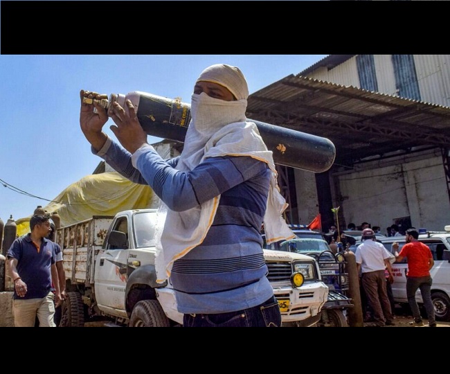 Delhi Oxygen Crisis: 12 COVID-19 patients, including one doctor, die after hospital runs out of O2 