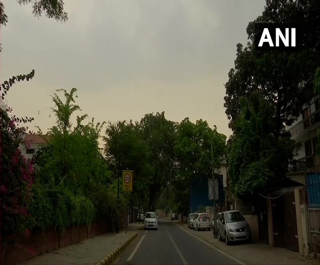 Delhi-NCR Weather Updates: Light Rain, Strong Winds Hit Parts Of NCR ...