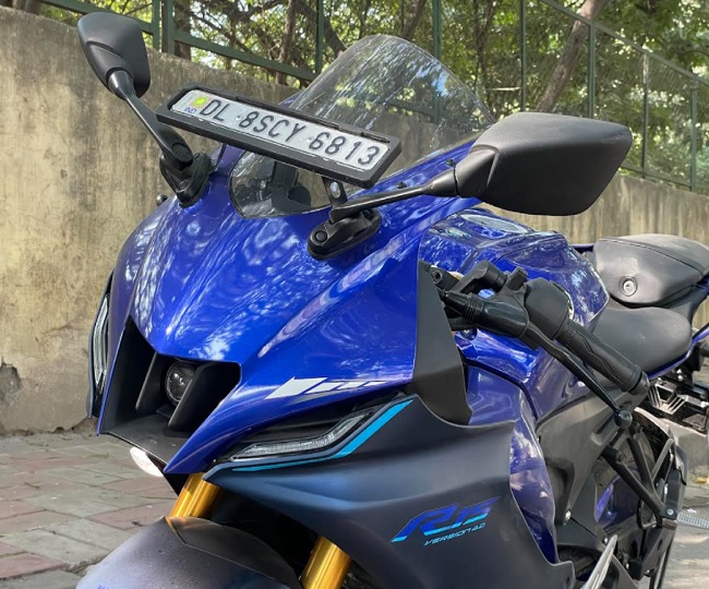 Yamaha r15 v4