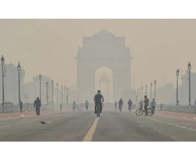 Delhi Air Pollution: SC raps NCR govts over rising AQI amid COVID-19, questions Centre over Central Vista project