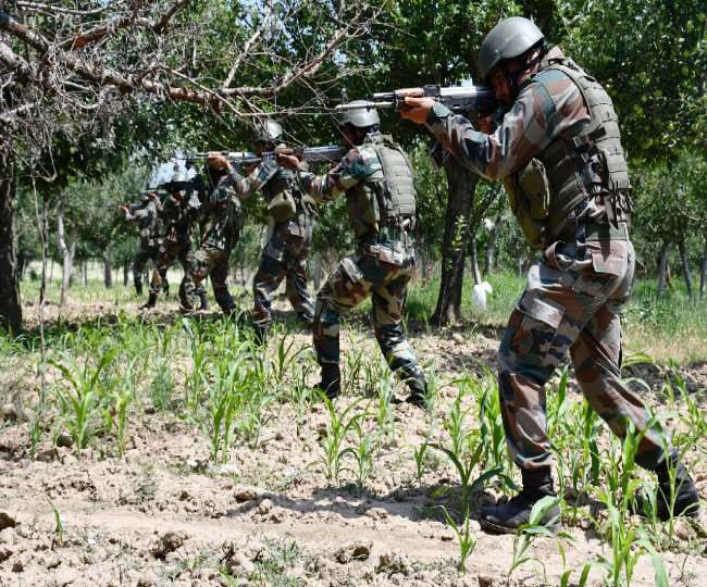 3 security men, top Lashkar terrorist injured in Poonch encounter as ...