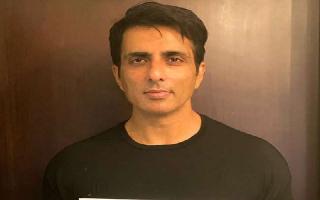 Sonu Sood's Mumbai, Lucknow premises surveyed by Income Tax department