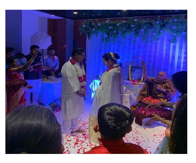IAS topper Tina Dabi ties the knot with fellow officer Pradeep Gawande | See first pics here