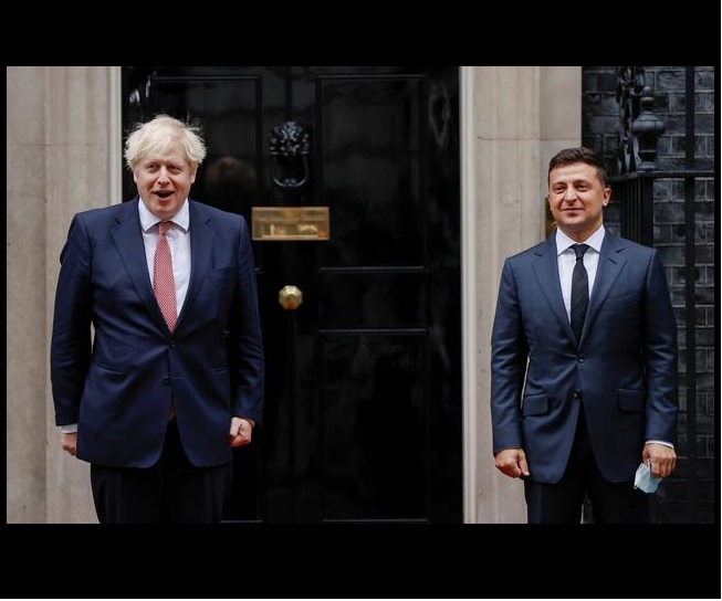 British PM Boris Johnson meets with Ukrainian President Volodymyr