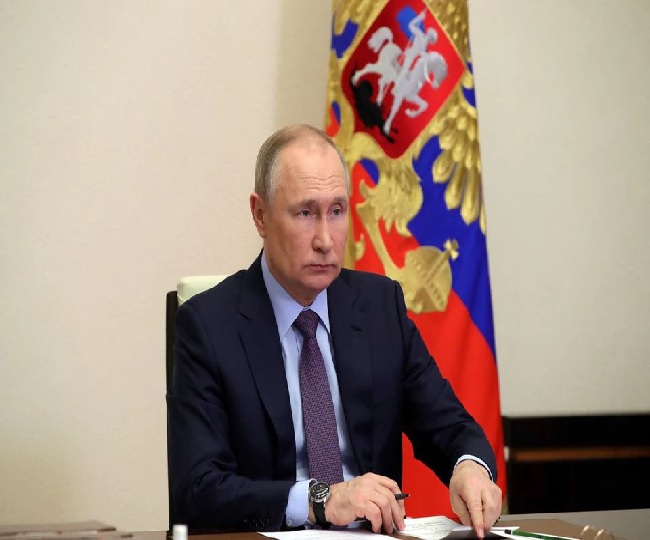 Russia-Ukraine War: Vladimir Putin warns West of lightning retaliation if 'someone intends to intervene'