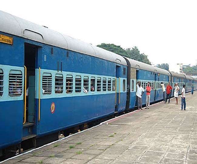 Indian Railways cancels 143 trains| Check complete list here