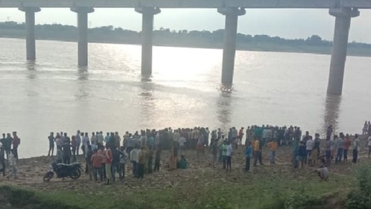 3 Drowned, 17 Missing After Boat Capsizes In Yamuna River In UP's Banda; Search Ops Underway