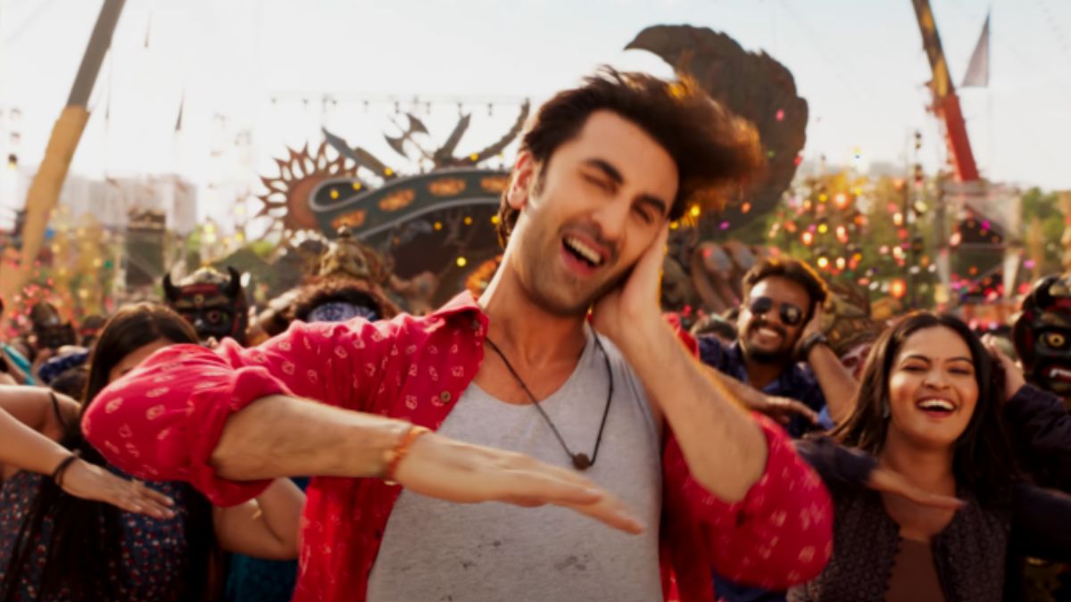 Watch: Ranbir Kapoor Is Getting All Energetic In Brahmastra's 'Dance Ka ...