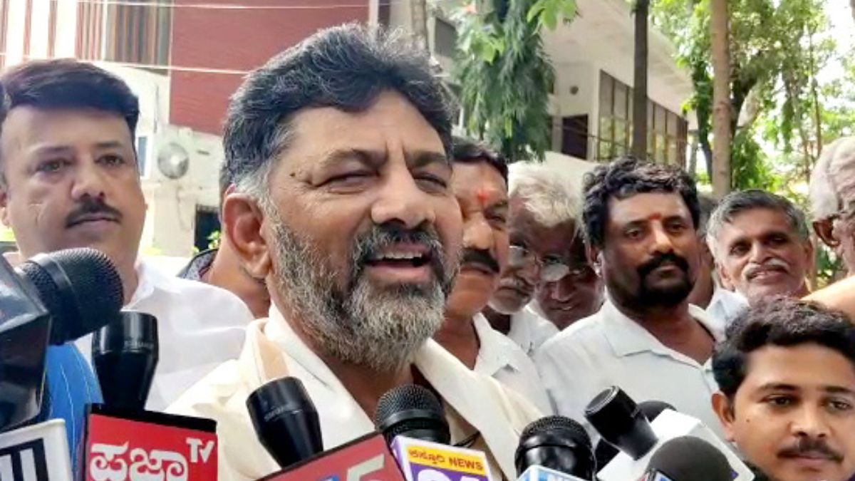 Congress To Go Solo In Karnataka Polls, Announces DK Shivakumar; Says ...