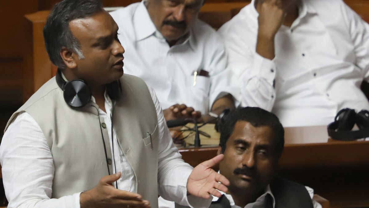 'Women Have To Sleep With Someone To Get Govt Job In Karnataka', Says Cong Leader; BJP Hits Back