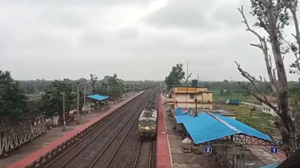 Indian Railways conducts test run of its longest freight train