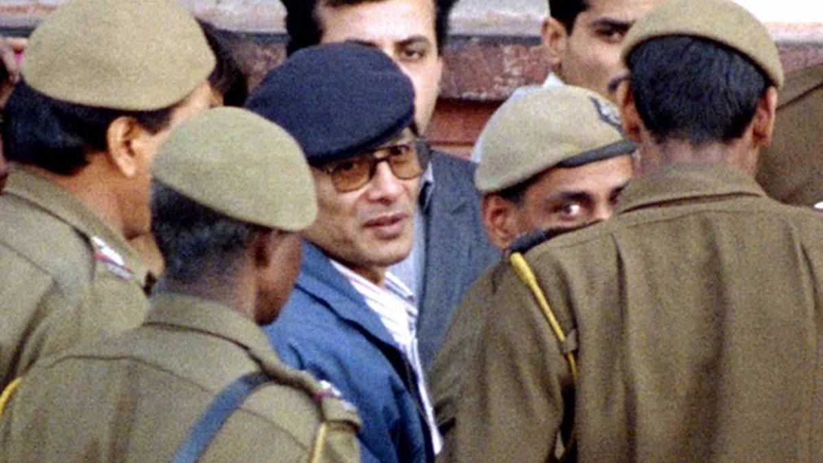 Serial Killer Charles Sobhraj Returns To France, Says 'Have To Sue A