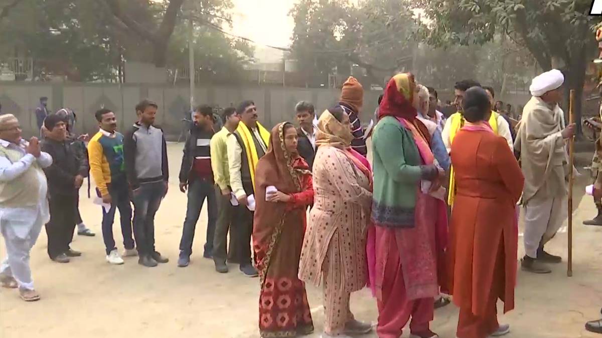 Delhi MCD Election 2022 LIVE: AAP, BJP Take On Each Other In Polls, And With Words
