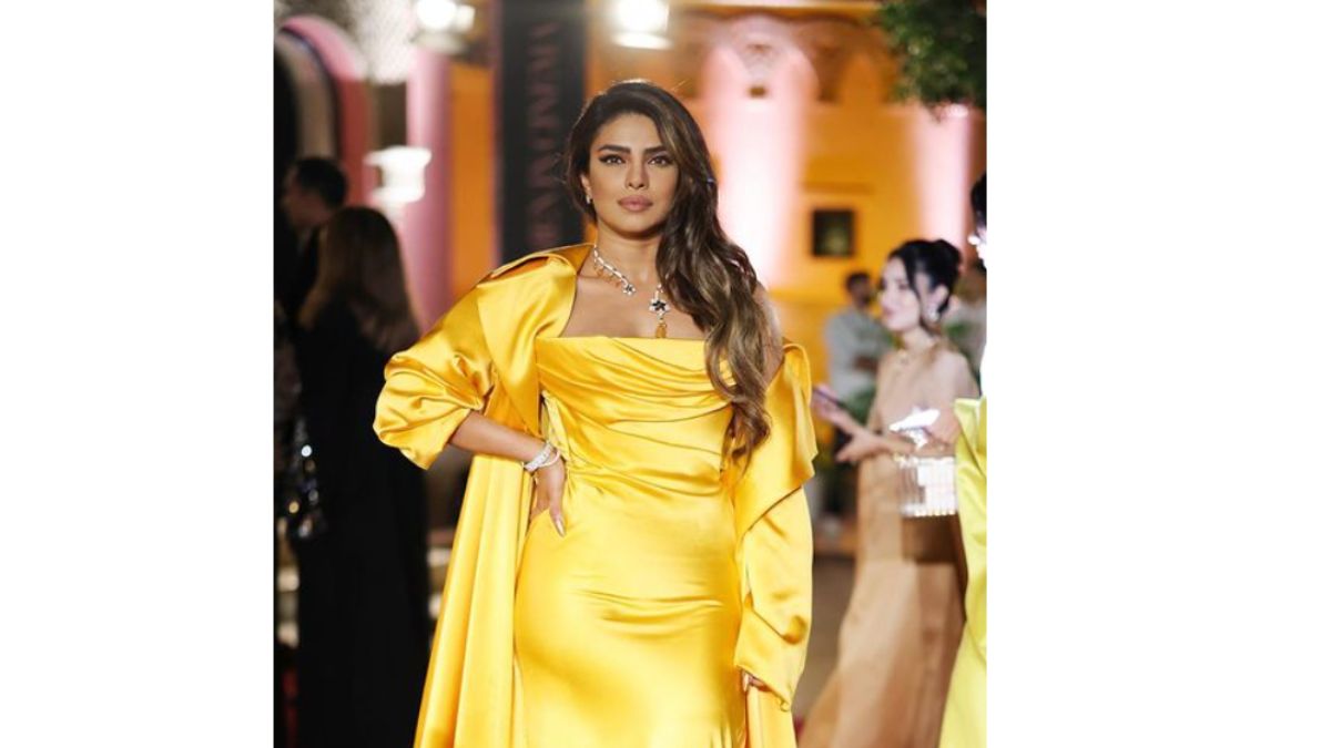 RSIFF 2022: Priyanka Chopra, Kareena-Saif And Other B-Town Celebs Make ...