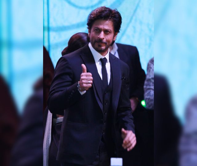 Amitabh Bachchan To Shah Rukh Khan, B-Town Celebs Grace Kolkata ...