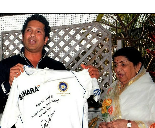 Lata Mangeshkar and Cricket: From raising money for 1983 WC-winning team to  fondness with Tendulkar